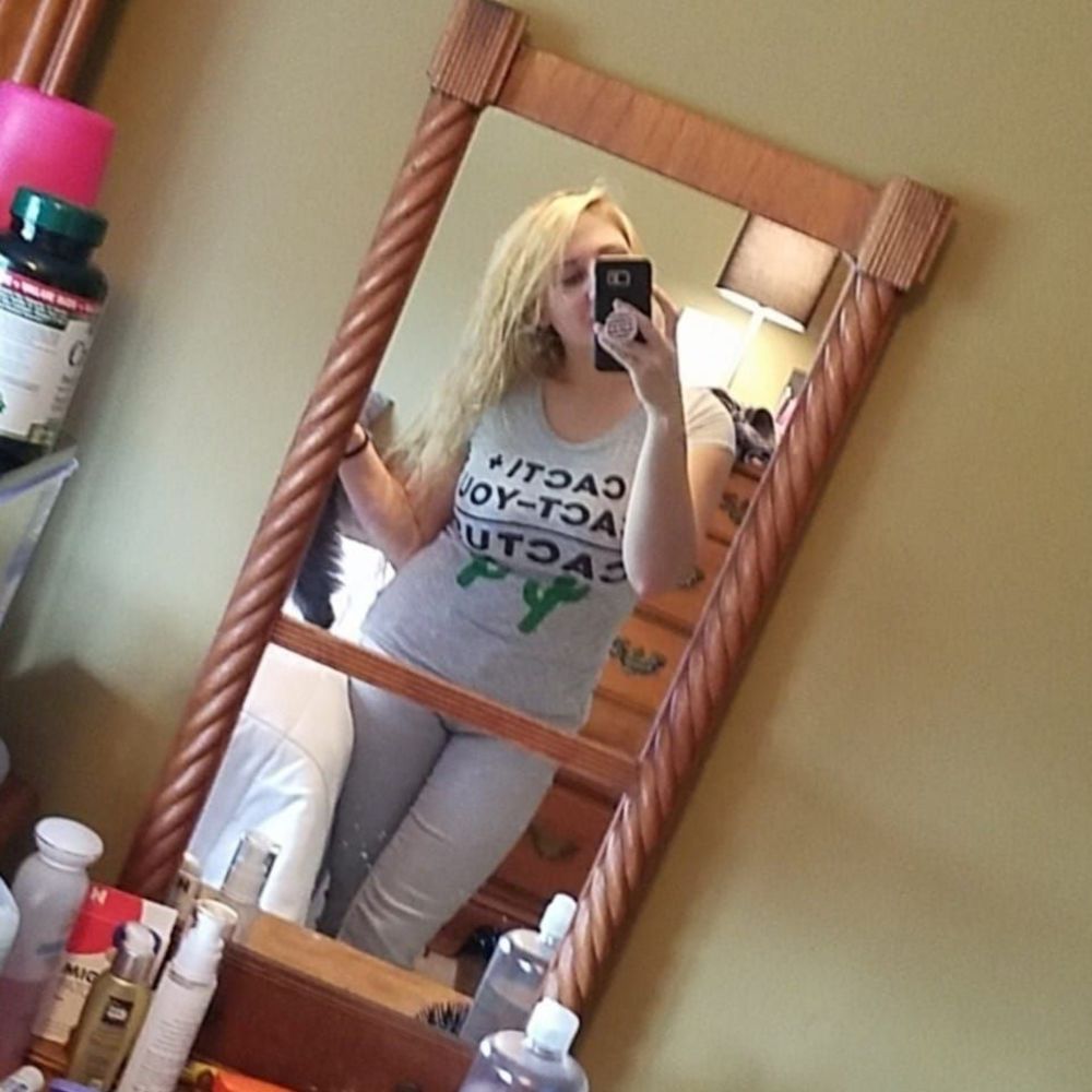 Meet your Posher, Jennifer